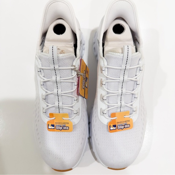 Skechers Glide-Step Tranquility Hands Free Slip-ins Sneakers White 5.5 Wide NEW - Picture 11 of 12